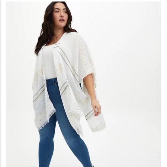 torrid Sweaters - NWT TORRID IVORY STRIPE LUREX RUANA